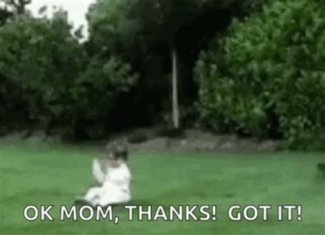 mom xxx gifs|Relevance Mom Gifs